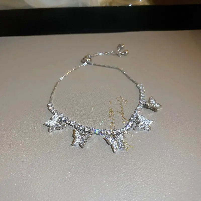 Luxury AAA Zircon Opal Clover Adjustable Bracelet For Women New Fashion Sparkling Gold Color Bracelet Wedding Jewelry Party Gift